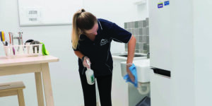 How to Clean Smarter, Not Harder: Time-Saving Tips from the Field